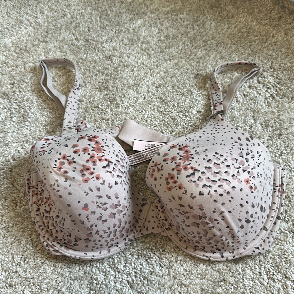 NWT perfect coverage bra from Victoria’s Secret